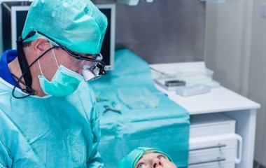 Implantologie behandeling bij tandarts groepspraktijk Benedenti