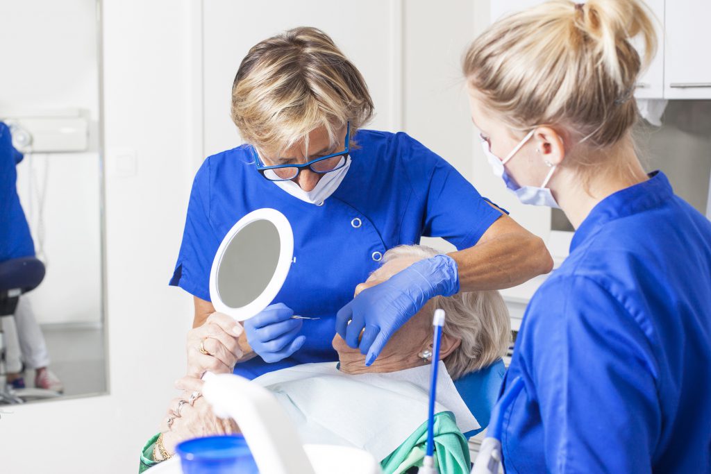 Behandeling kroon en brugwerk bij tandarts groepspraktijk Benedenti